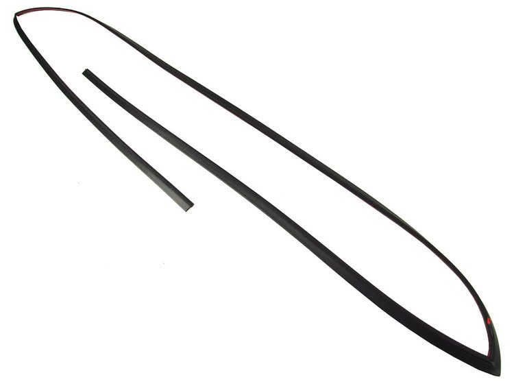 USM F3102 Windshield Molding for 2010-2014 Subaru Legacy, 2010-2014 Subaru Outback