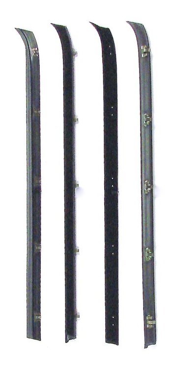 Beltline Molding Set 1981-1991 GM C/K Pickup Truck, Suburban, Blazer