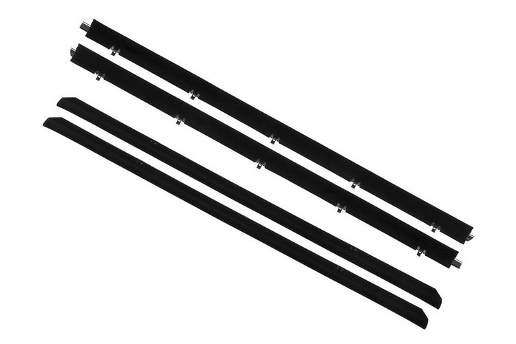 WFK 1110 82 Beltline Molding Kit for 1983-1994 Chevy S10 Blazer, 1982-1993 Chevy S10, 1992-1994 GMC Jimmy, 83-91 GMC S15 Jimmy
