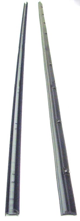 WFK 1130 73 Beltline Molding Kit for 1975-1978 Chevy C10 Suburban, 1975-1978 Chevy C20 Suburban, 1975-1978 Chevy K10 Suburban