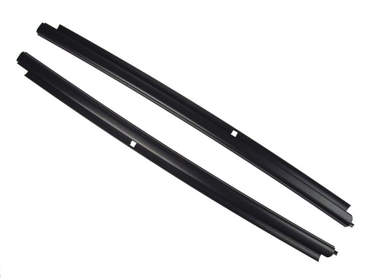 Beltline Molding Set 1999-2007 GM Silverado/Sierra 15/2500/3500, 2000-2006 GM Tahoe/Yukon/Escalade