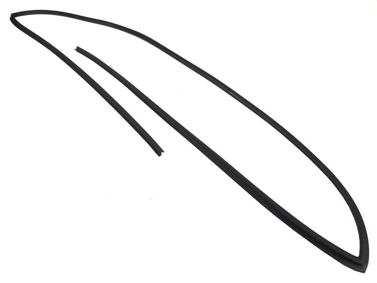 WFS F2653 Windshield Molding for 2007-2016 Nissan Versa, 2007-2012 Nissan Versa, 2007-2016 Nissan Tiida