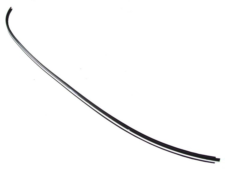 WFT F526 C Windshield Molding for 1986-1994 Nissan D21, 1987-1989 Nissan Pathfinder, 1990-1995 Nissan Pathfinder