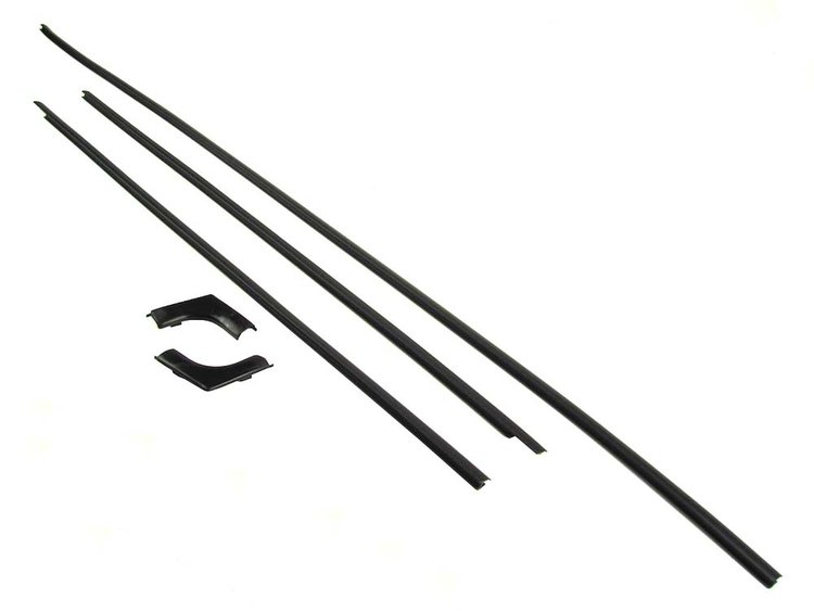 WKT 615 Windshield Molding for 1989-1998 Suzuki Sidekick, 1989-1997 Geo Tracker