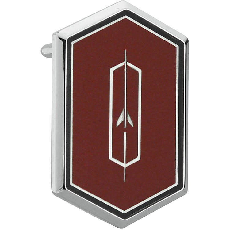 Emblem Roof 1974-75 Cutlass Supreme Red
