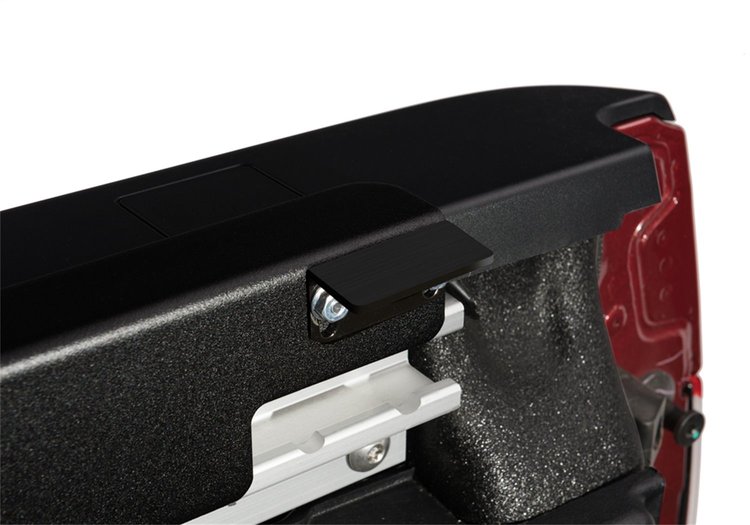 UC4086 SE Hard Non-Folding Cover, 2007-2013 Toyota Tundra 5'6" Bed CrewMax, Black Textured
