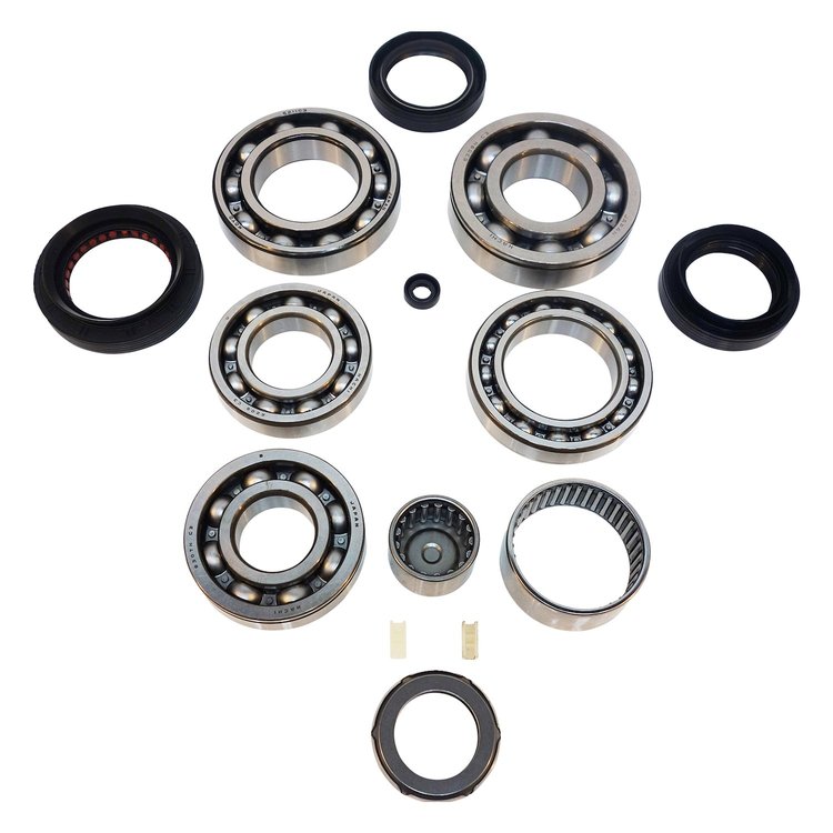 USA Standard 73718 Transfer Case Bw4446 & Bw4447 Bolt-On Rear Yoke Bearing Kit