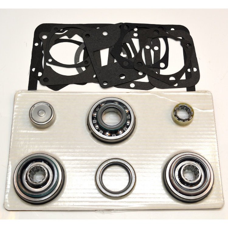 M/T BEARING KIT 5SPD, W/B