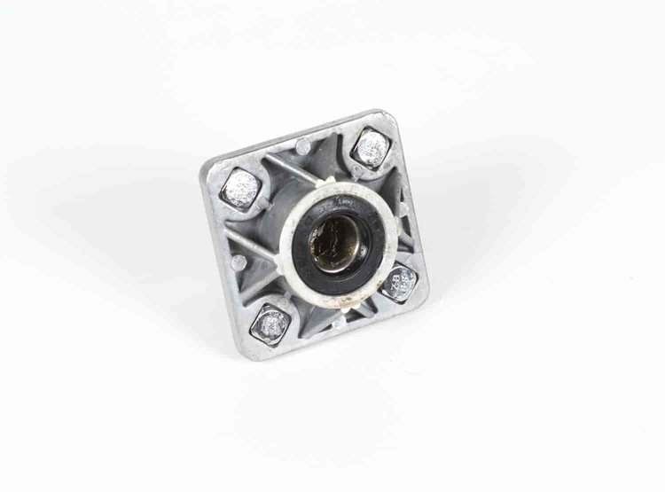HUB FRONT EZGO