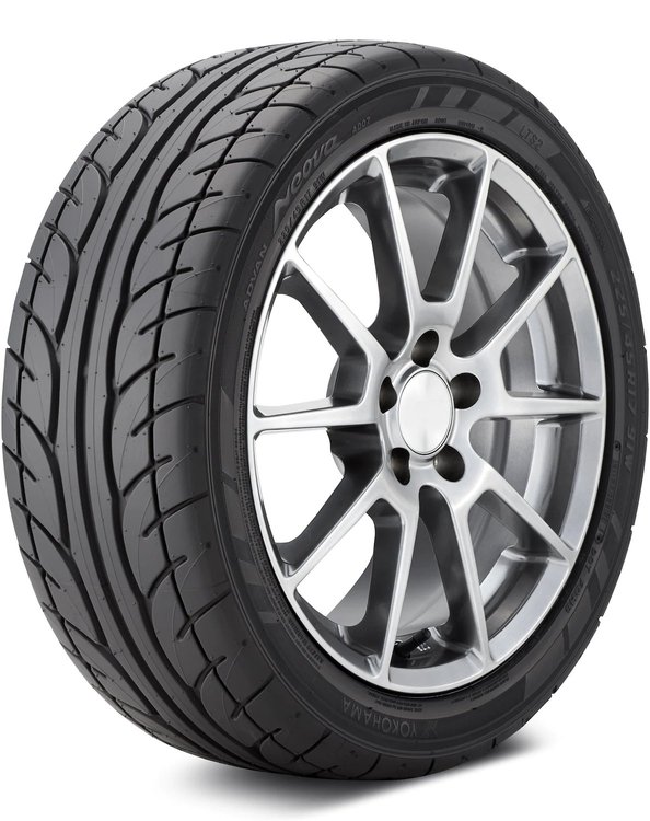 110107035 ADVAN Neova AD07 Tire, 175/55R16 [Blackwall Sidewall]