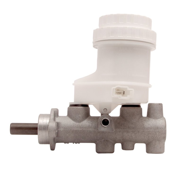 Brake Master Cylinder, 1999-2003 Mitsubishi, Position: Front