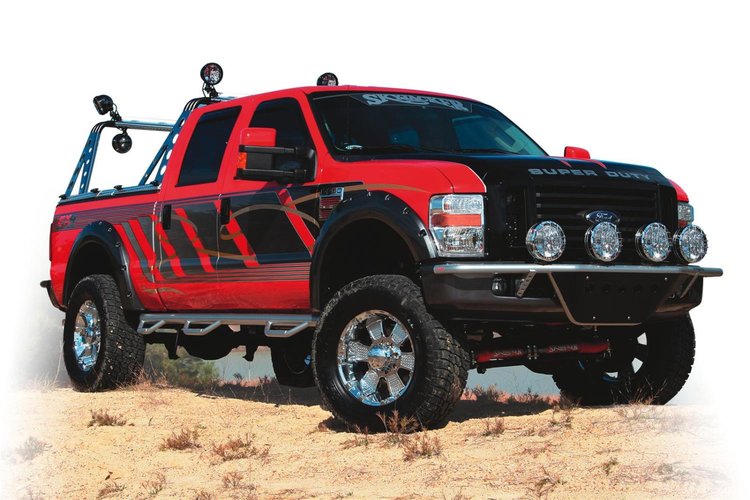 COM BOX 8.5 IN. 05 F250 4WD