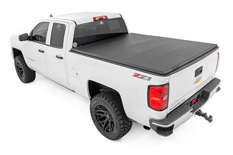 SOFT TRI-FOLD BED COVER