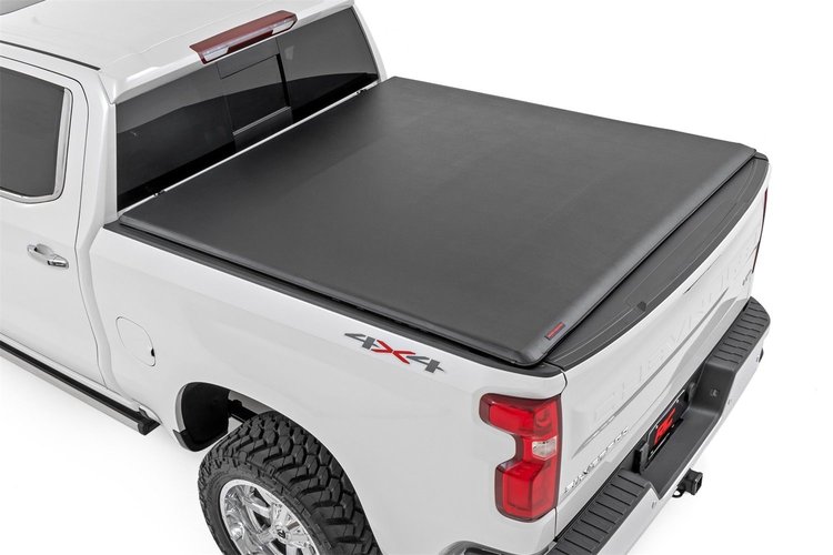 42120580 Soft Roll-Up Bed Cover;