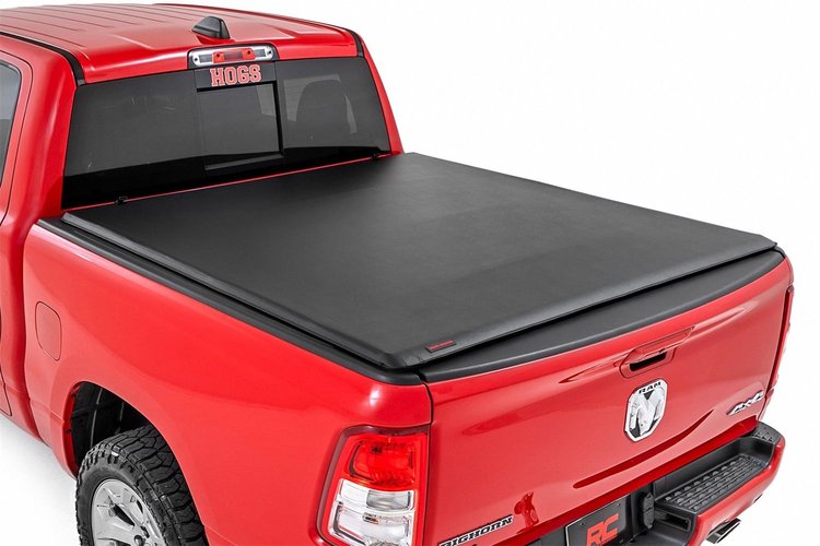 42319640 Soft Roll-Up Bed Cover;
