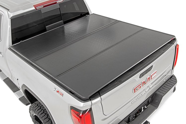 45214550A GM Hard Tri-Fold Bed Cover (14-18 1500 PU - 5' 5" Bed w/o Cargo Mgmt)