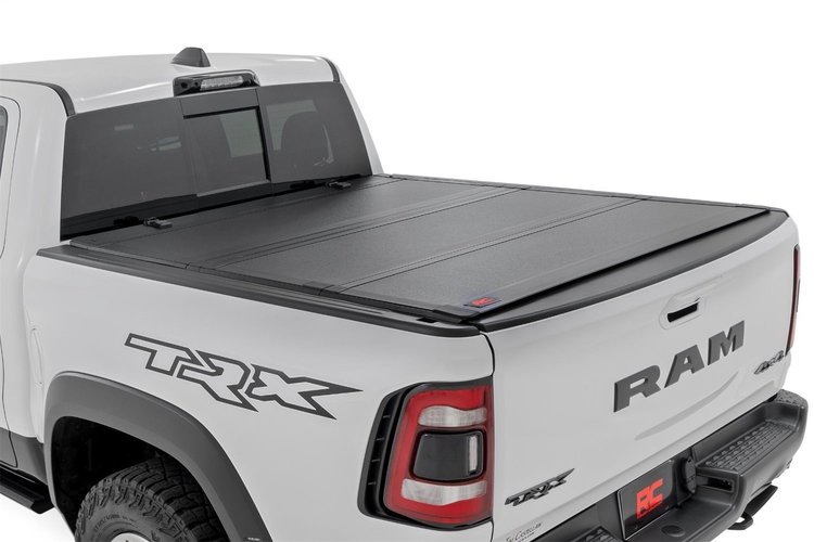 49320550 Hard Tri-Fold Tonneau Bed Cover