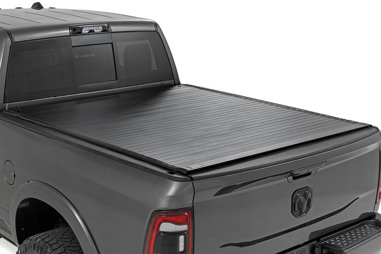 HARD ROLL UP BED COVER