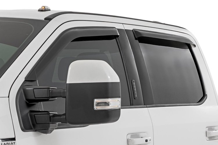 SIDE WINDOW DEFLECTORS