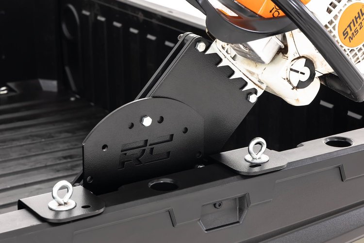 CHAINSAW CARRIER