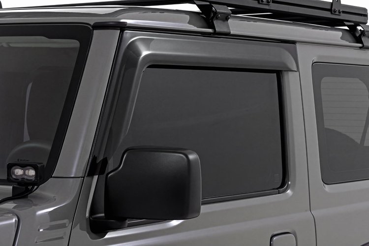 SIDE WINDOW DEFLECTORS