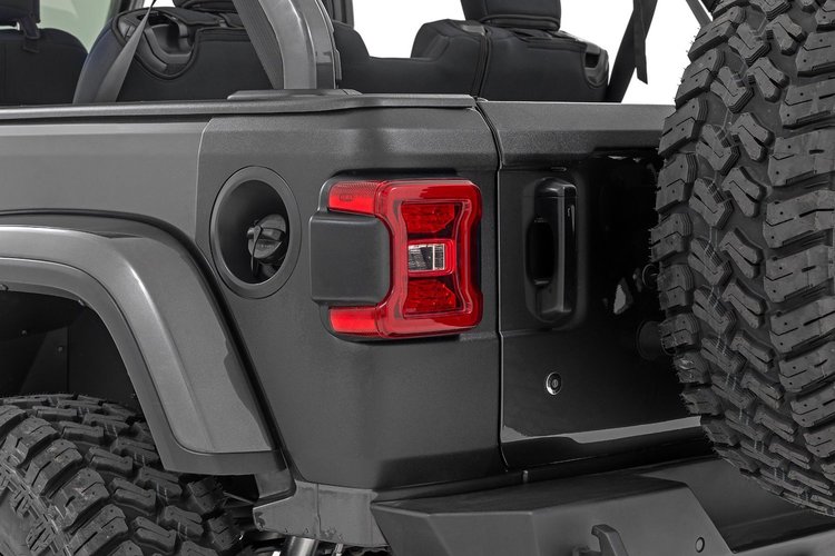 TRAIL CLADDING RR CORNERS