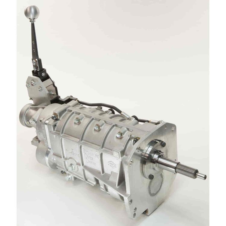 Super Street 5-Speed Transmission with Overdrive Ford Mustang 5.0L T-5