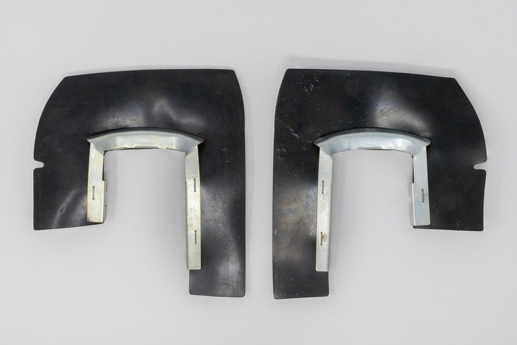 SB-07S Taillight to Bumper Seals/Dust Seals w/ Retainer, 1957 Chevy