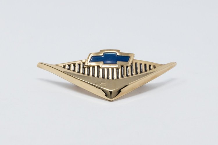 SB-38 Horn Cap Emblem, V8, 1955-1956 Bel Air, 24k Gold