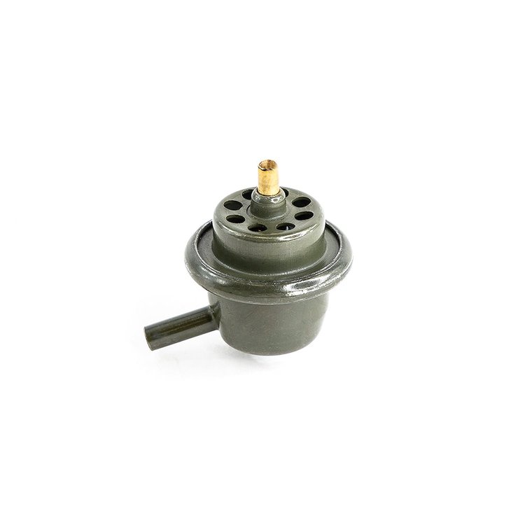 6M024 Direct-Replacement Performance Regulator - High Flow1999-2001 Chevy Silverado