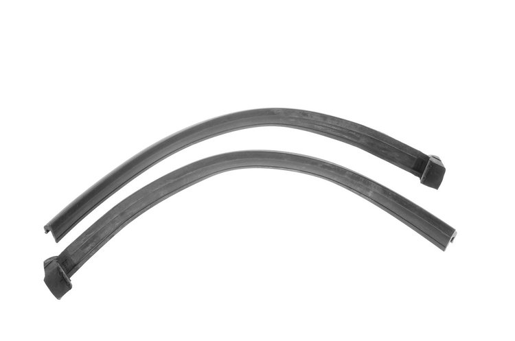 Windshield Post-Door Seal With special molded floor