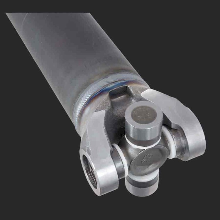 3 1/2-in chrome moly driveshaft / Strange 1350 weld-ends / H.D. u-joints