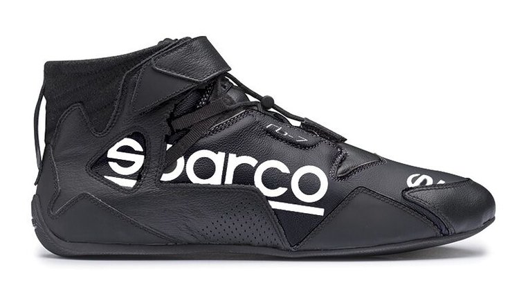 SHOE APEX RB7 44 BLK/WHT