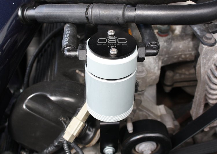 Oil Separator 3.0, Passenger Side, Clear Anodized [1999-2004 Ford Mustang GT, 2001 Ford Mustang Bullitt]