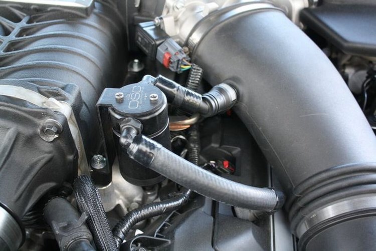 Oil Separator 3.0 Driver Side, Black Anodized [Fits Select 2011-2017 Ford Mustang]