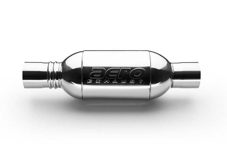 Turbine Performance Muffler, Inlet/Outlet: 3 in., Overall Length: 20 in. [Mirror Polished Finish]