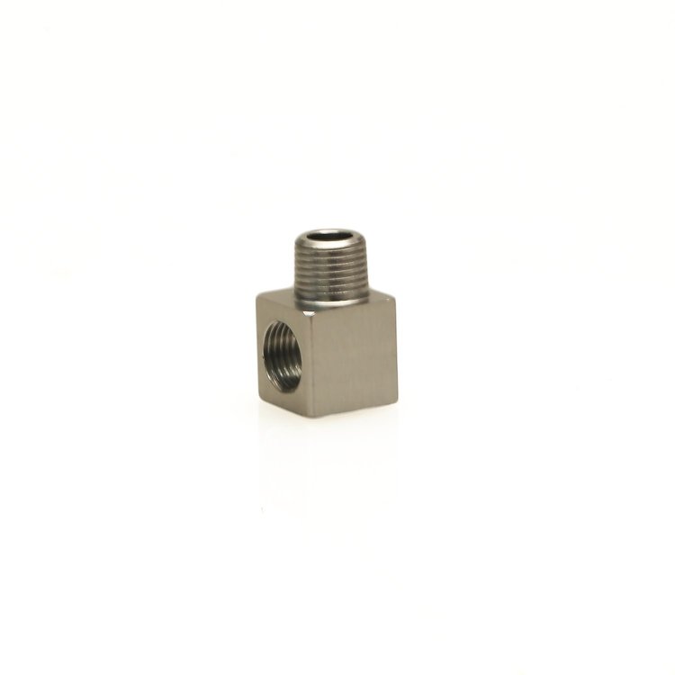 90° Fitting 1/8" NPT Male Thread