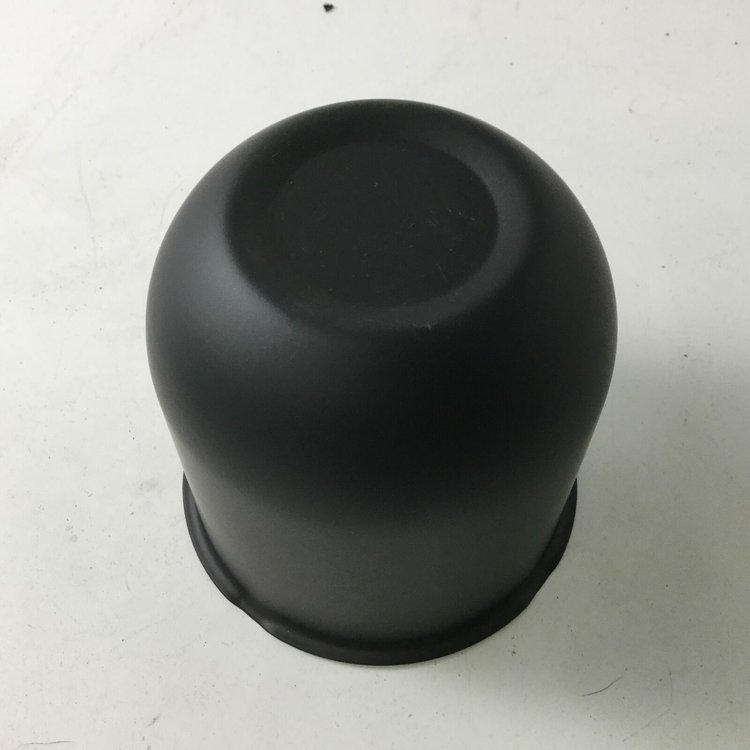 PUSH-THROUGH CENTER CAP 4