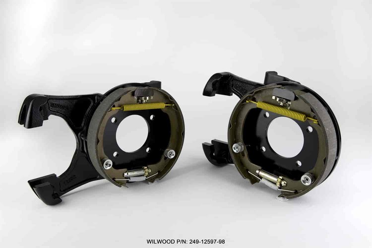 BRACKETS DISC/DRUM GM