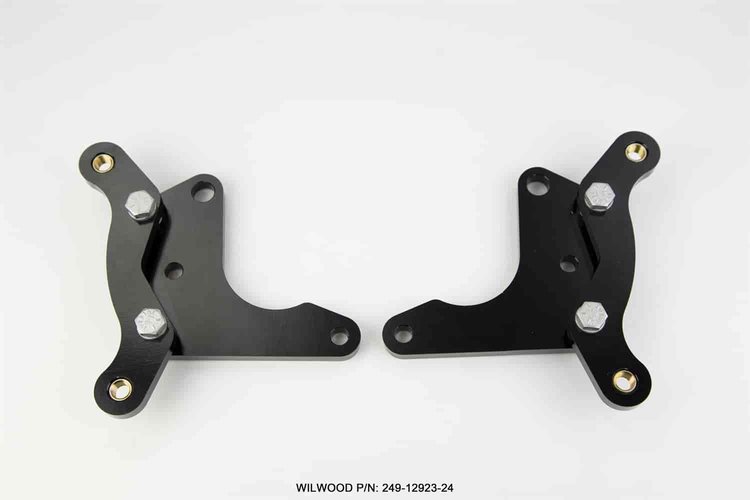 L/R CALIPER BRACKETS