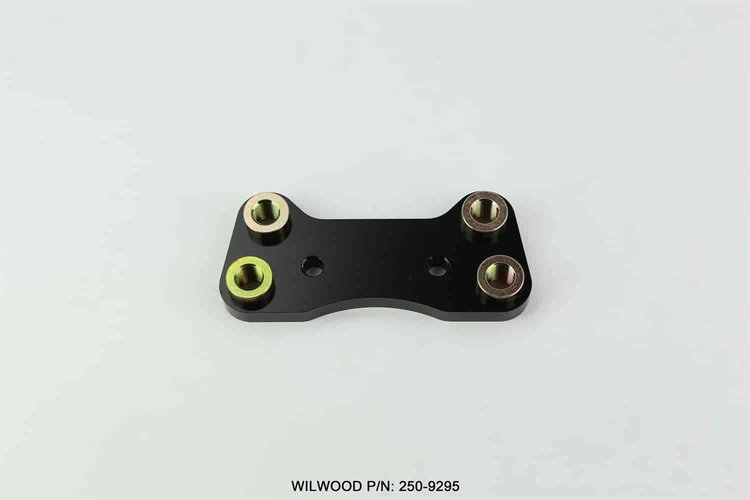 BRACKET CALIPER FRONT NISSAN 240SX