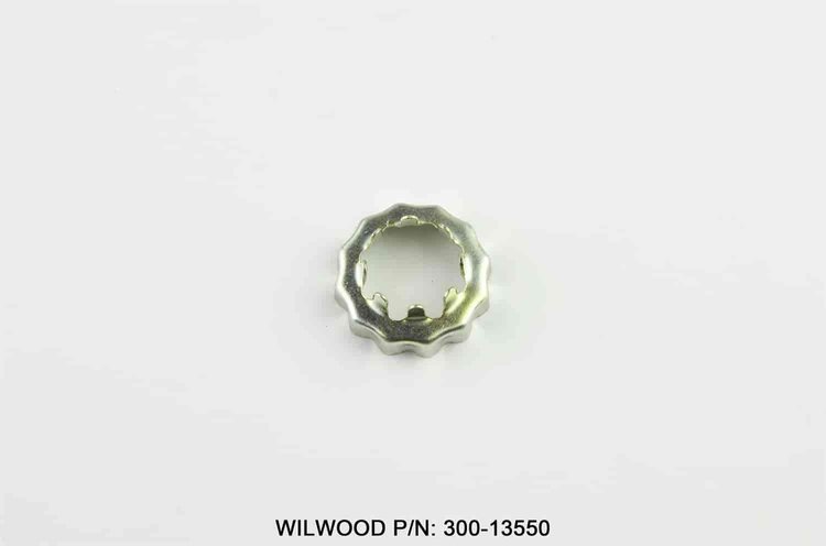 RETAINER SPINDLE NUT 65-69 MUSTANG