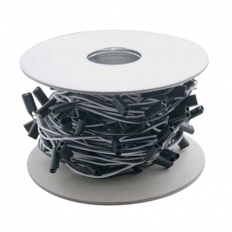 34193 150 Count 2-Prong Female Bullet Plugs 16G Wire Harness Roll - 126' W/10 in. Lead Between Plugs