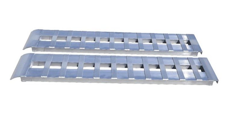 GH-102595 Heavy Duty Foldable Aluminum Loading Ramps [15 in. x 96 in., 3,000 lbs. Capacity, Pair]