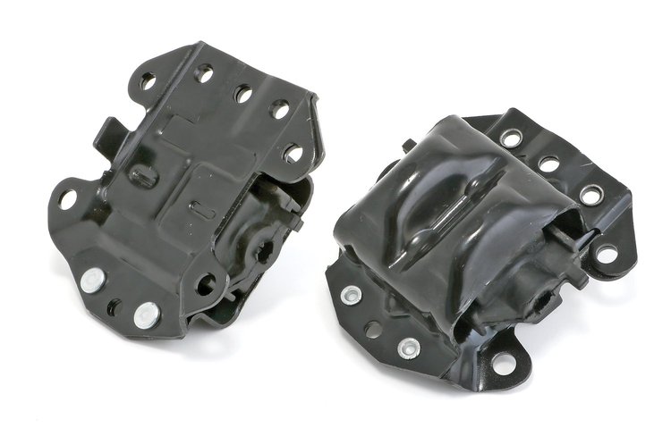 ENGINE MOUNT PADS