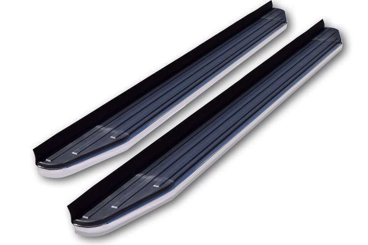 STX100 Running Boards