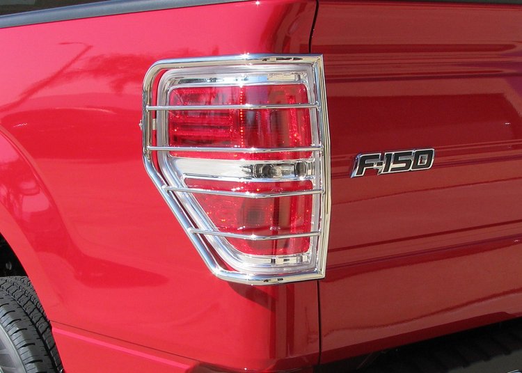 Taillight Guards are designed to contour your SUV or truck appearance and protection. Features simpl