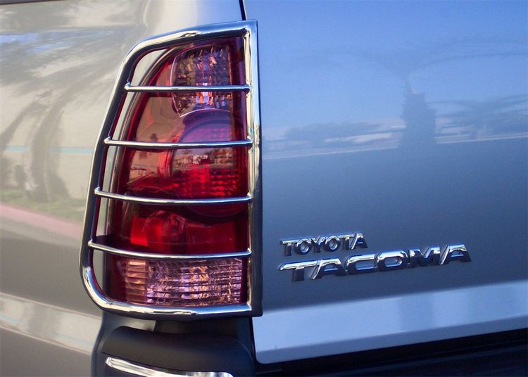 Taillight Guards are designed to contour your SUV or truck appearance and protection. Features simpl