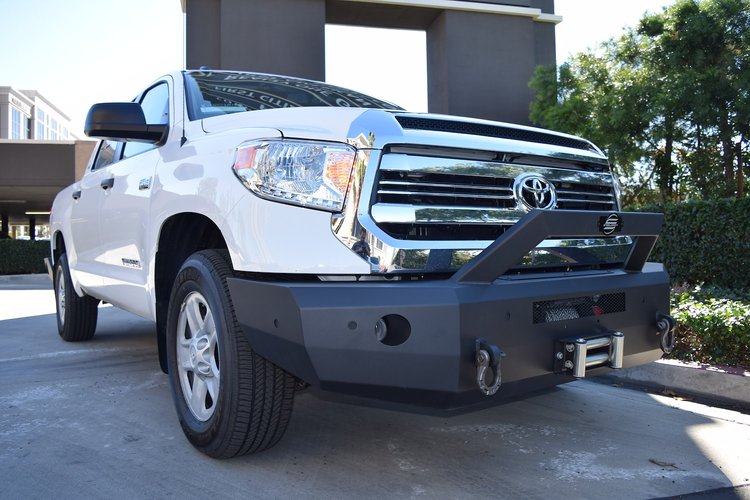 ELEV.BULLNOSE FR.BUMPER