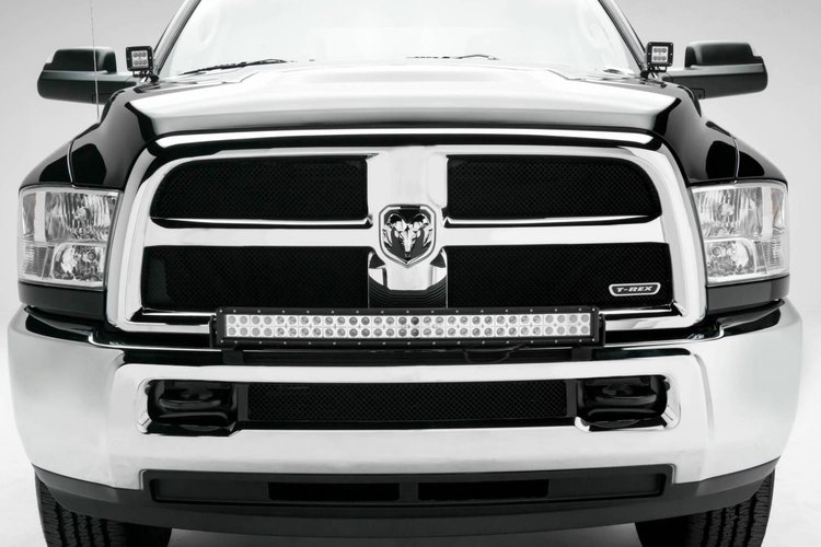 FRONT BUMPER CENTER